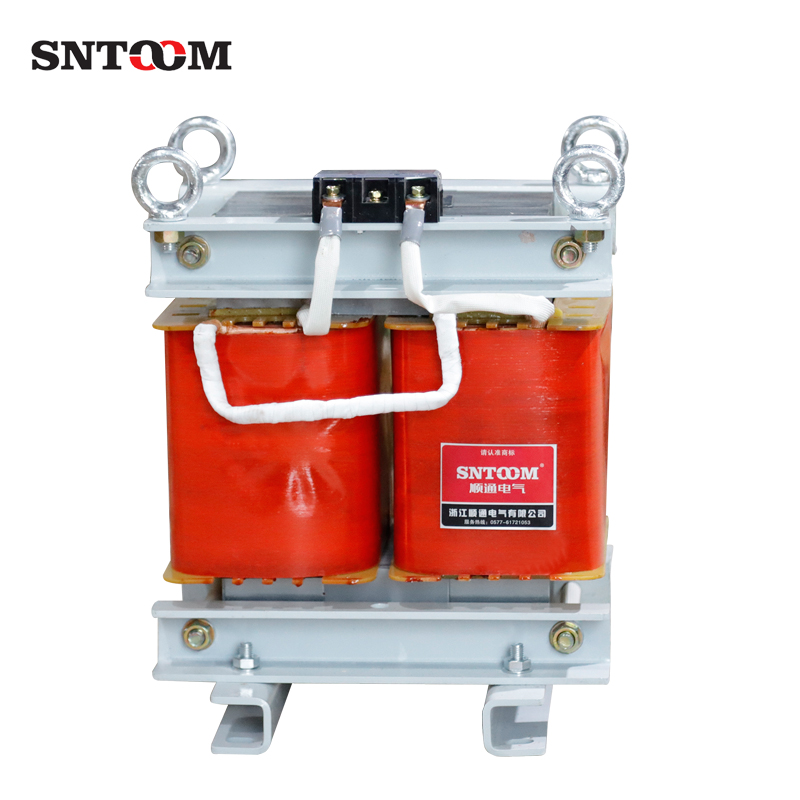 Bạn có nên cấp nguồn cho tải trên máy biến áp cách ly không?